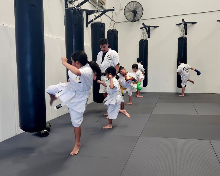 Kids & Teens Taekwondo